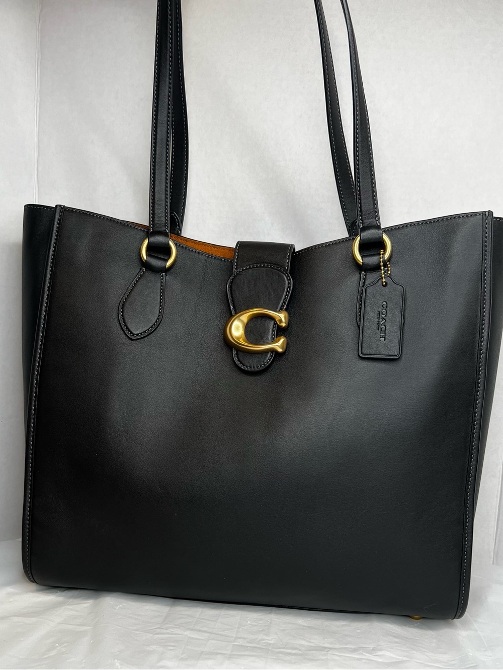 Coach Black Smooth Leather Carry-All Large THEO TOTE Bag